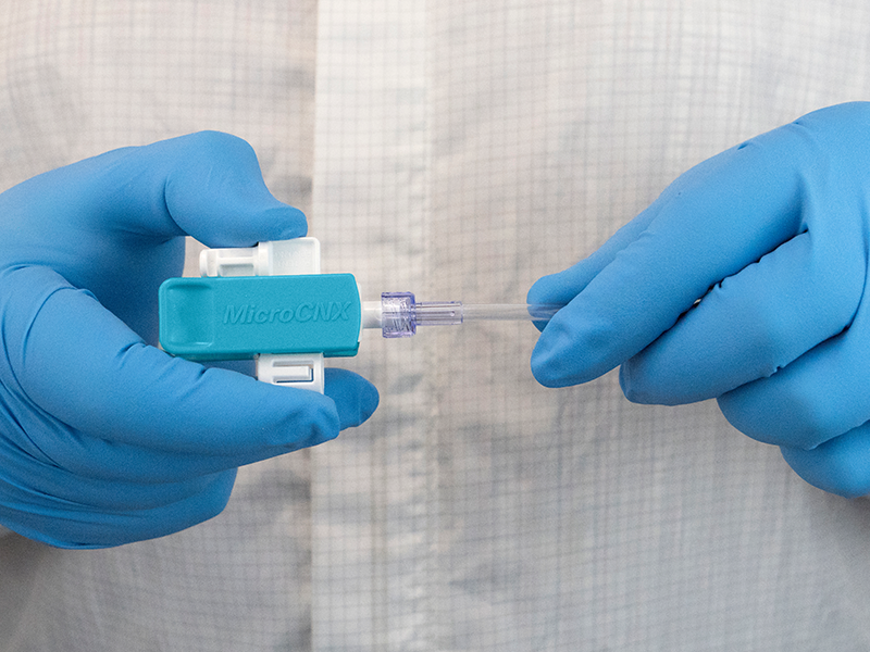 MicroCNX Luer with tubing